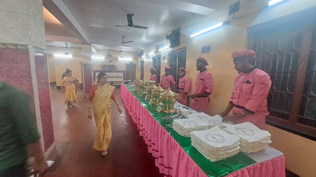Elegant catered banquet by Bahari Bhojon